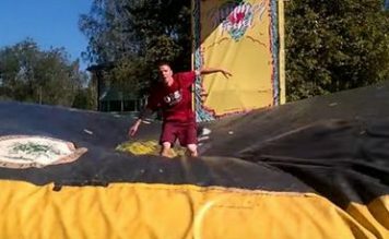 Аэроподушка с вышкой